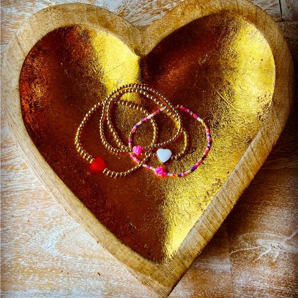 Heart💘
Handmade sterling silver stretch heart bracelet - Picture 7 of 8